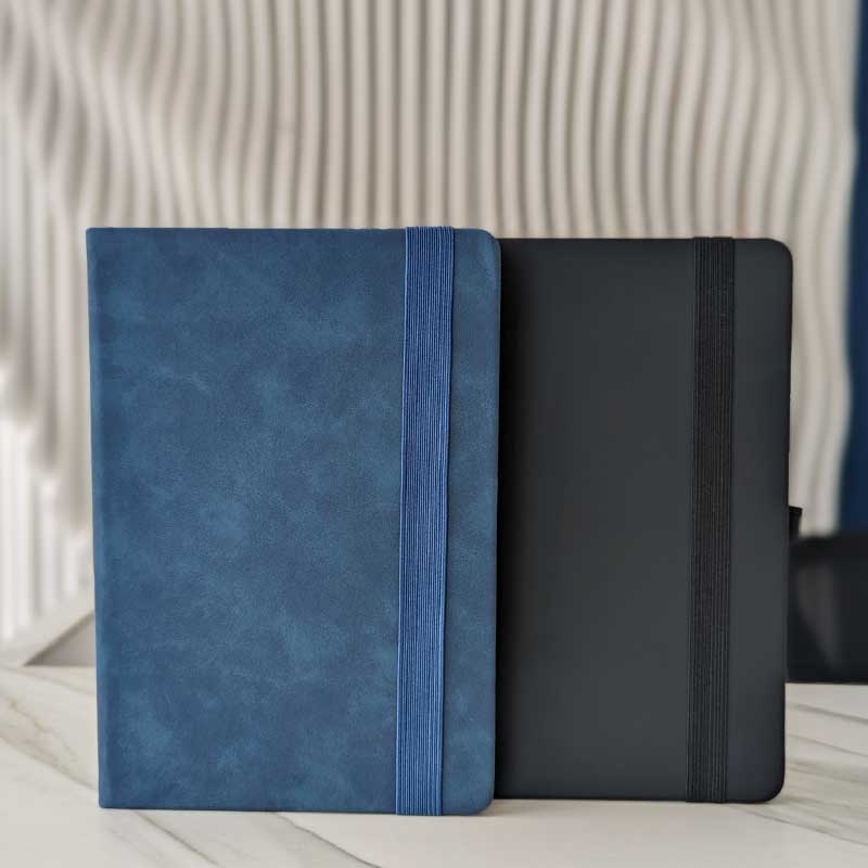 Elastic Band Notebook